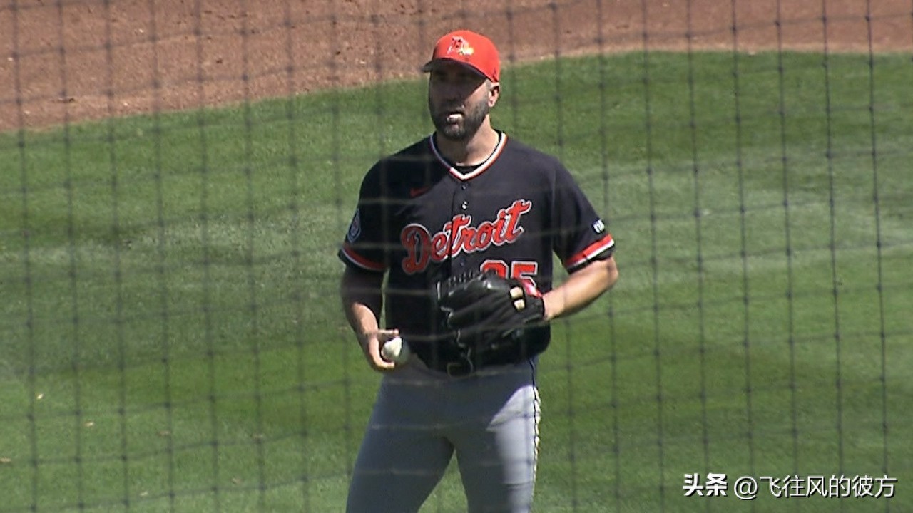 Legendary right-handed pitcher Verlander, 43 years old, was hit by home runs in four consecutive spring training games, allowing 7 home runs over 14.2 innings and losing 11 runs.