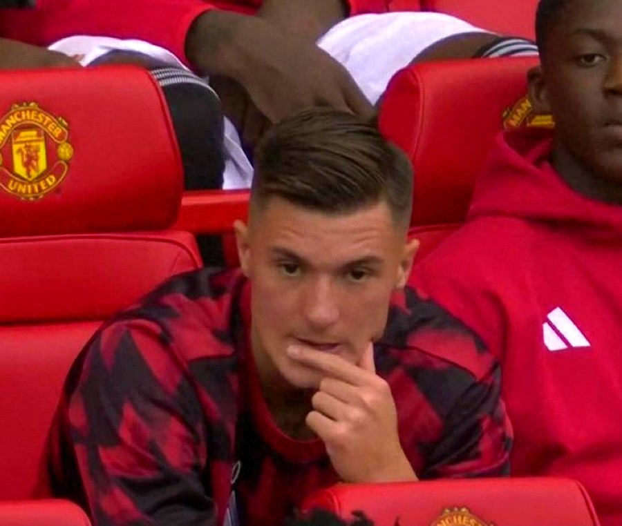 Szeszko demonstrates Manchester United&#39;s firm transfer principle! They want a focal point but did not use Maguire; Amolin has his reasons.