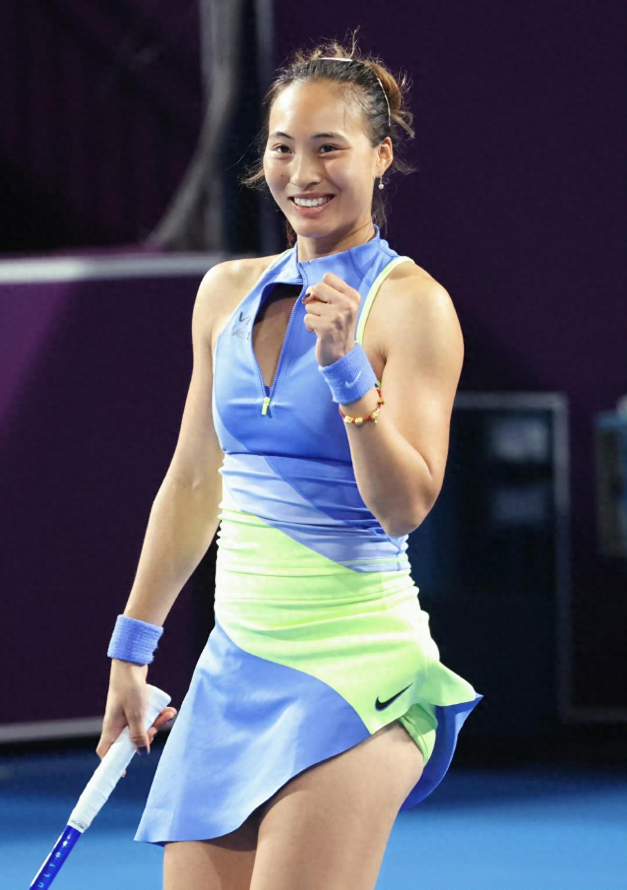 Why did Zheng Qinwen unexpectedly miss the high-profile match against Perry Riba? Fans are speculating: Is there another coaching change?