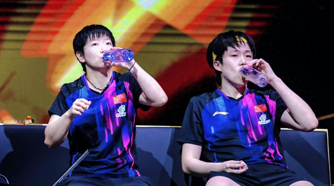 WTT China Grand Slam schedule for tomorrow (10.4): Sun Yingsha and Wang Chuqin competing in two finals, live broadcast on CCTV-5.