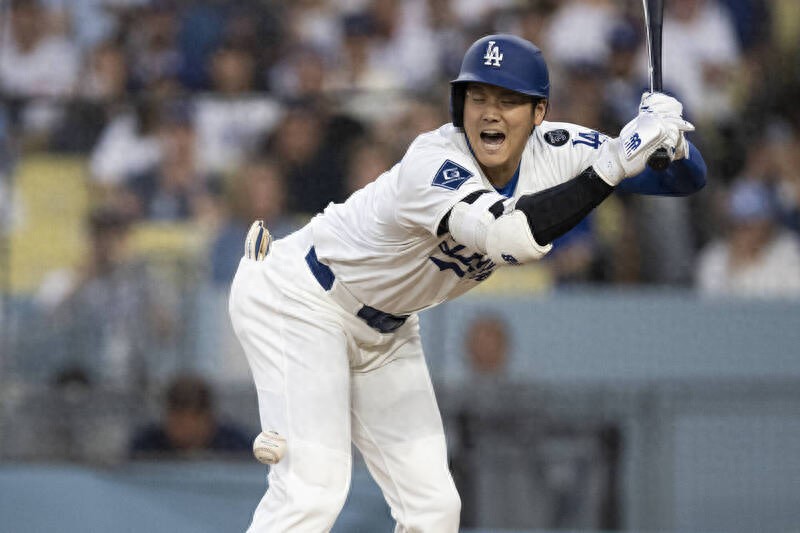 The Padres pitcher's hit to Shohei Ohtani's touch ball is suspected to be a deliberate revenge, and the fans poured out the Padres pitcher's IG