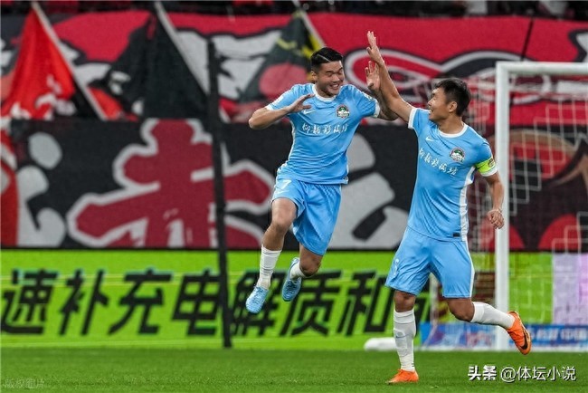 The first upset of this season's Chinese Super League has emerged! Henan team defeated the defending champion Shanghai Port away from home, sparking widespread discussion.