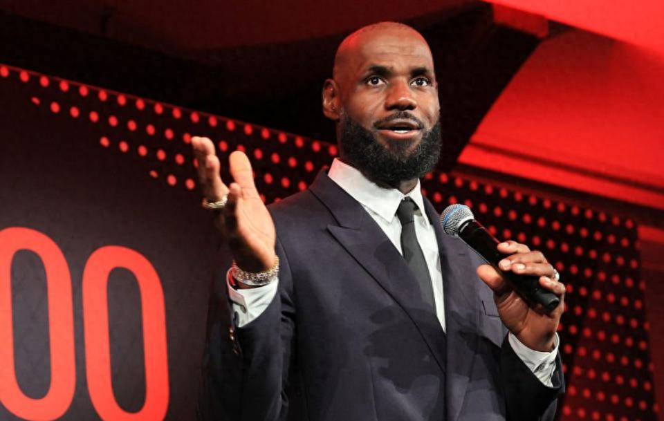 真正的影响力!41岁的詹姆斯依然拥有巨大影响力:拖慢了整个NBA的节奏