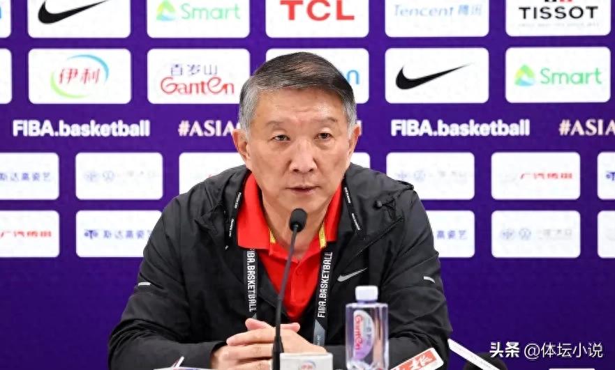 The Chinese women&#39;s basketball team lost to Japan, revealing three major flaws; they shouldn&#39;t have given up on Li Meng. Let&#39;s hear what Gong Luming has to say.