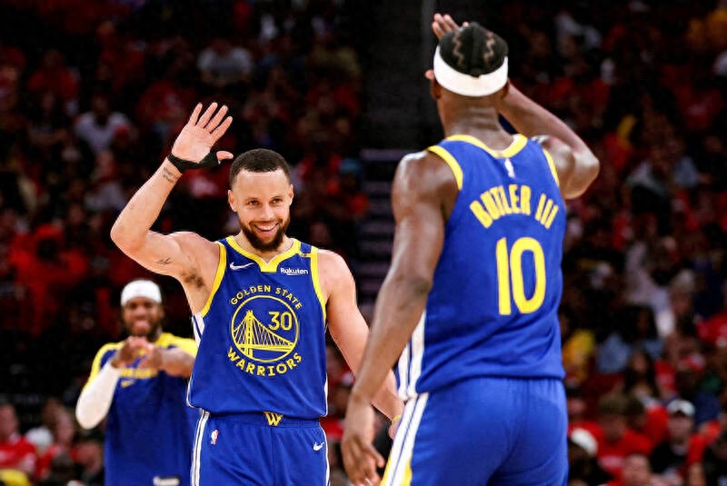 Curry said that as long as they play alongside Butler and Green, the Warriors still have a chance to win the championship in the next two years