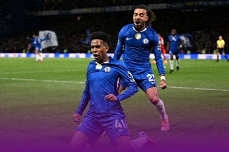 Liverpool suffered a 1-2 defeat to Chelsea, marking their third consecutive loss; despite Wirtz being relegated to the bench, they still lost, with the core issue being the sale of Dias.