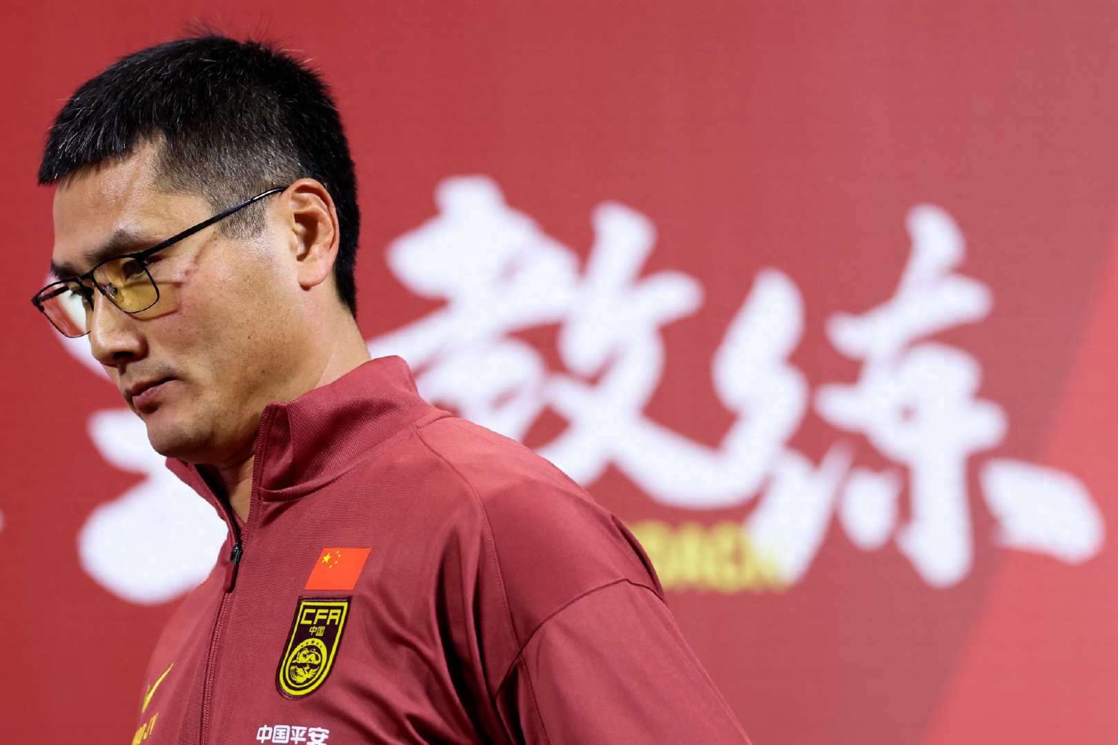 The new Chinese national football team sets up camp in Zhaoqing, with Shao Jiayi’s goals and challenges outlined