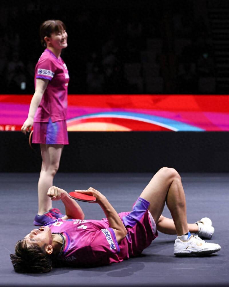 Yoshimura Maharu/Satsuki Oto upset and advanced to the top 4 of the mixed doubles at the 2025 World Table Tennis Championships, and Japan's first medal was in hand