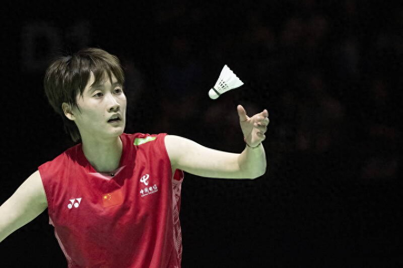 Chen Yufei reached the top 4 of the women's singles at the 2025 Thailand Open Badminton Championships, and made an appointment with the beautiful girl Yuka Miyazaki