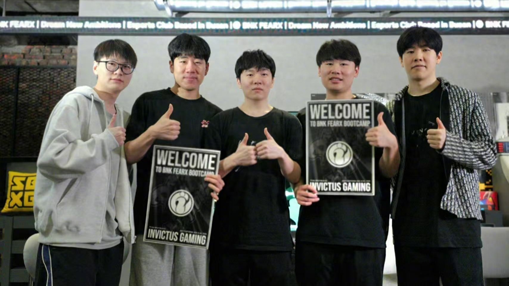 IG releases the S15 annual documentary! TheShy complains about bad luck and T1’s equipment issues.