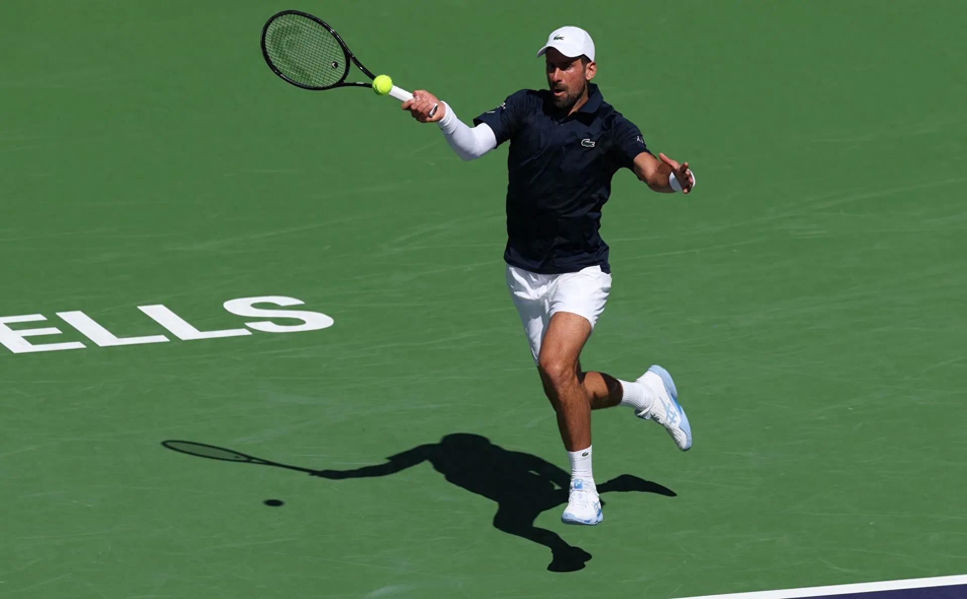 Novak Djokovic stunned by Alcaraz's golf skills, strange arm injury appears