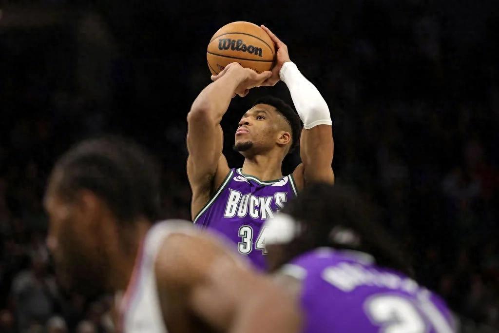 Giannis, losing all shame.