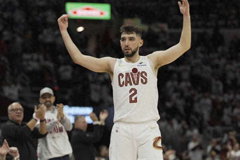 "Bench thug" Jeromy made his NBA playoff career debut to set a record, and the Cavaliers dug up the treasure