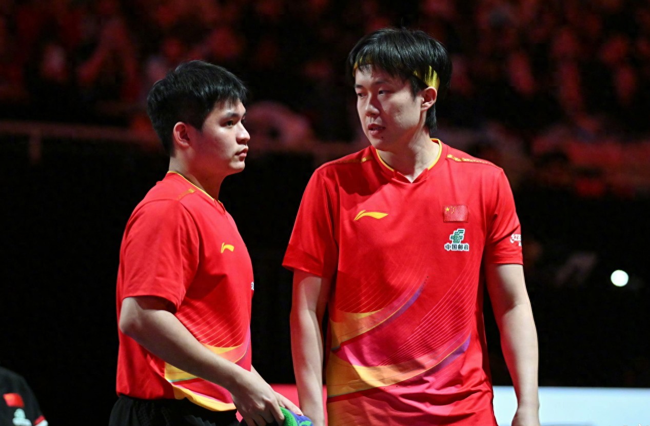 The WTT Table Tennis Grand Slam in Singapore has its schedule for today, 2.22, featuring Wang Chuqin and Wang Manyu, live on CCTV-5+.