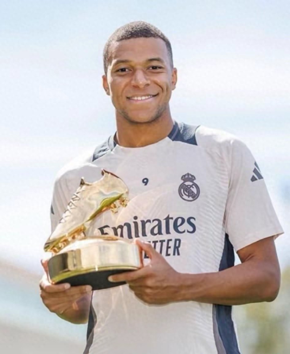Mbappe won the Golden Boot with 31 goals in La Liga, the third person in the history of Real Madrid, Messi's record of 50 goals has not been broken