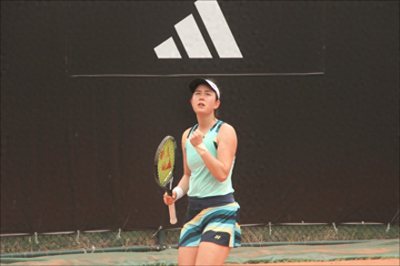Glenn Joanna became the first Chinese Taipei player to win the French Open women's singles after Liang Enshuo
