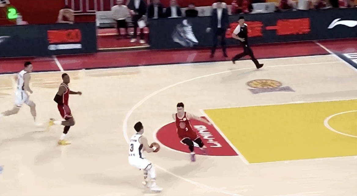 Regrettably! Zhao Jiwei’s game-tying three-pointer rimmed out, Diallo scored 28 points as Shanxi narrowly defeated Liaoning to claim their third consecutive win.