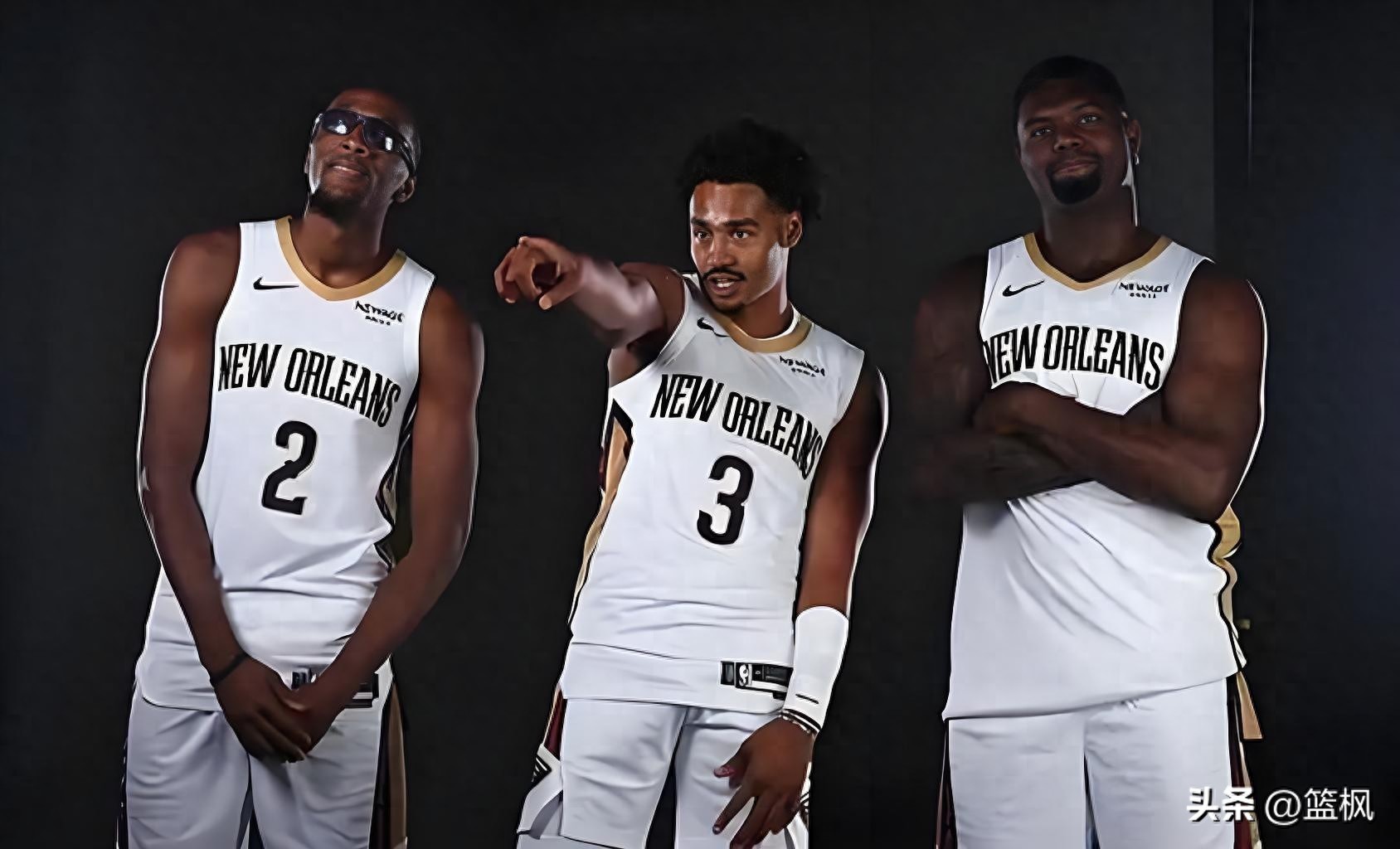 After being discarded by the Warriors, now starting for another team, Kerr owes him an apology.