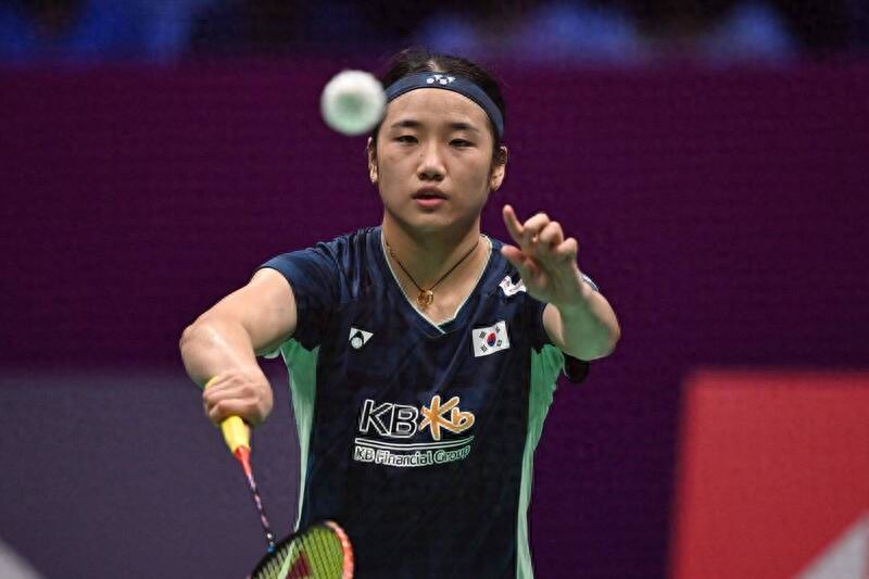 An Se Ying missed the women's singles semifinals at the 2025 Singapore Open Badminton Championships, and her 27-game winning streak was interrupted