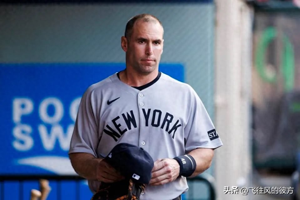 Goldschmidt is sidelined due to a knee sprain and will be evaluated before the series against St. Louis.