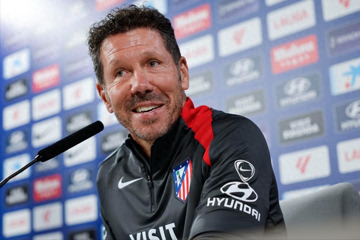 The highest-paid coach in football, Simeone has driven Atletico Madrid into a slump with 3 winless rounds and only 2 points—high salary, low performance.