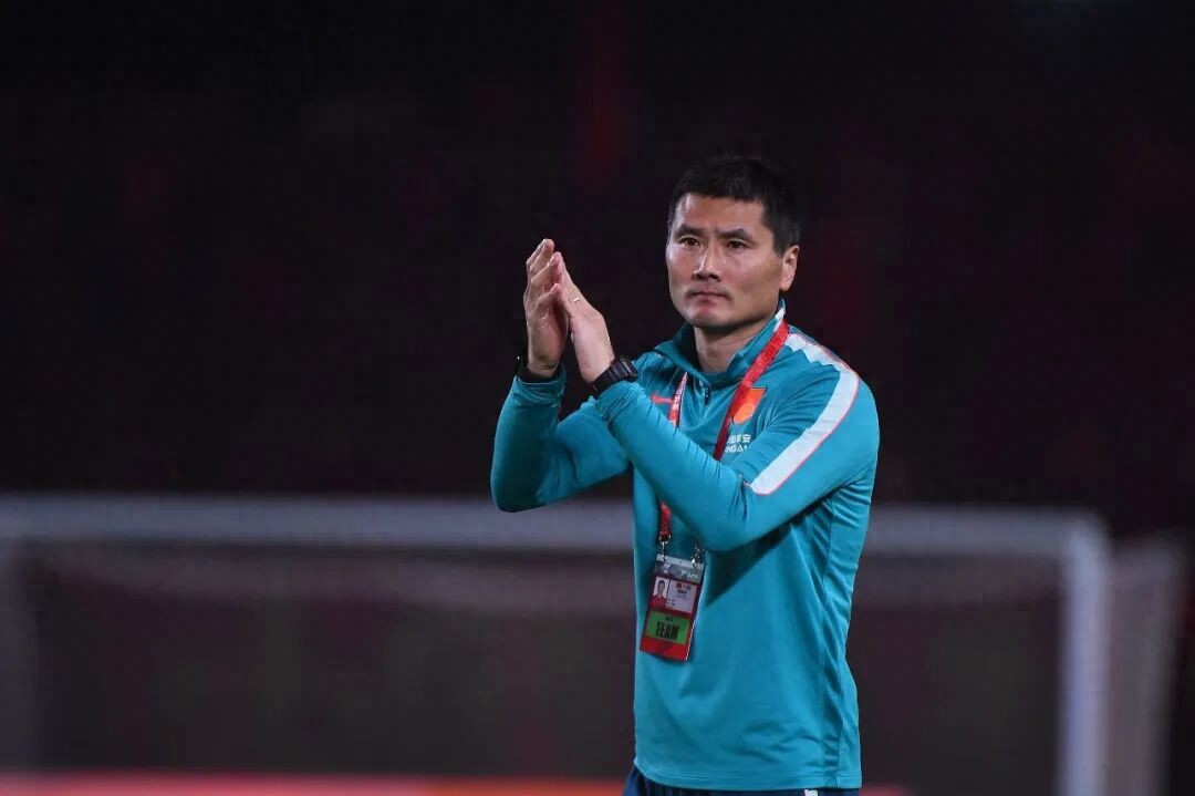 The Chinese national football team will host four teams including Uzbekistan and North Korea in Chongqing this September.
