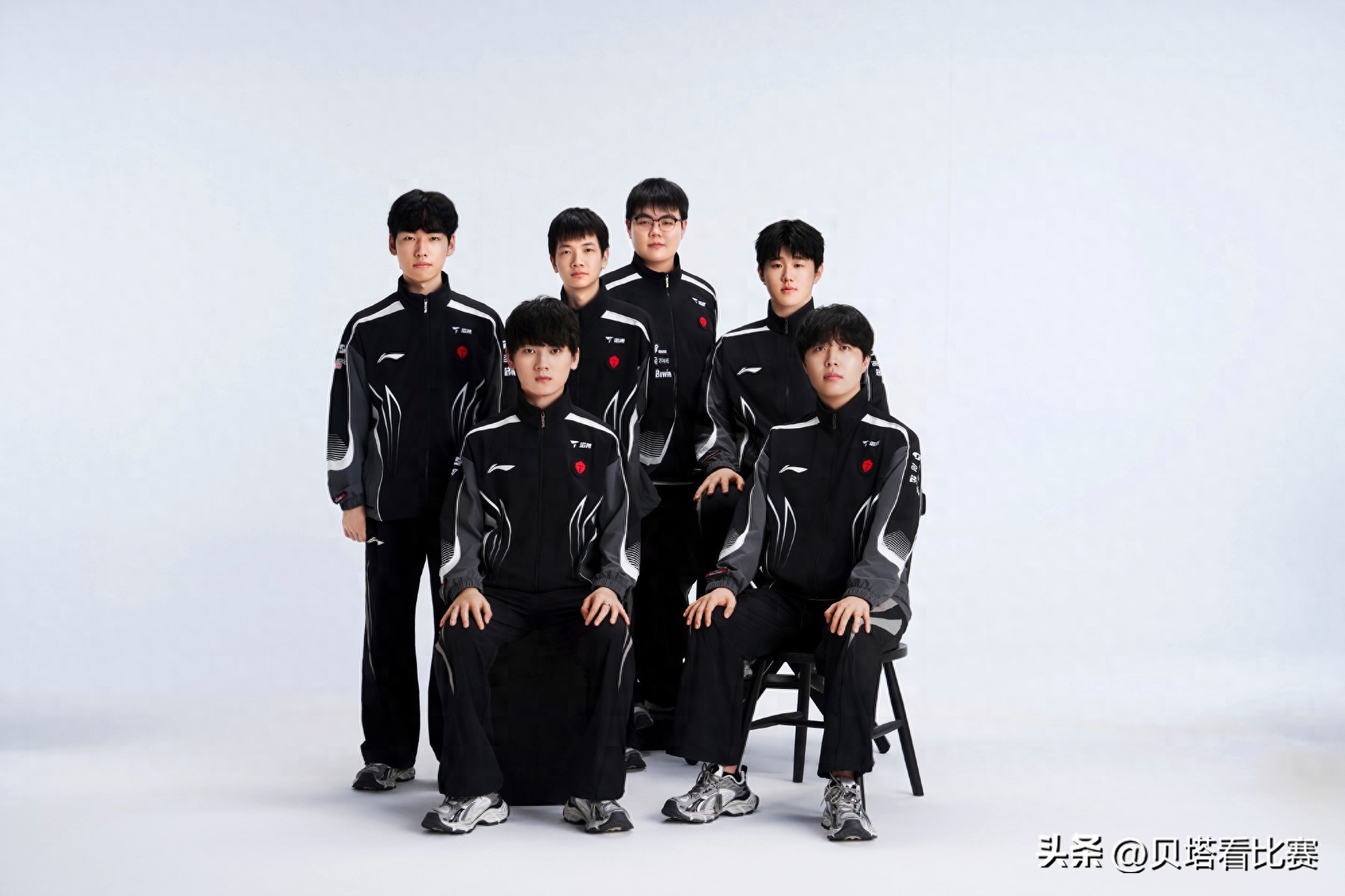 Korean netizens widely discuss T1 eliminating TES: Kanavi never forgets his Korean roots! TES is really too weak.