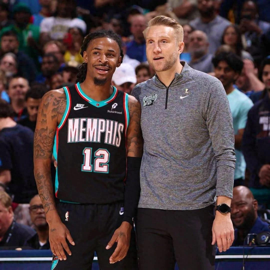 Choosing between removing the star player or the coach is not a difficult decision.