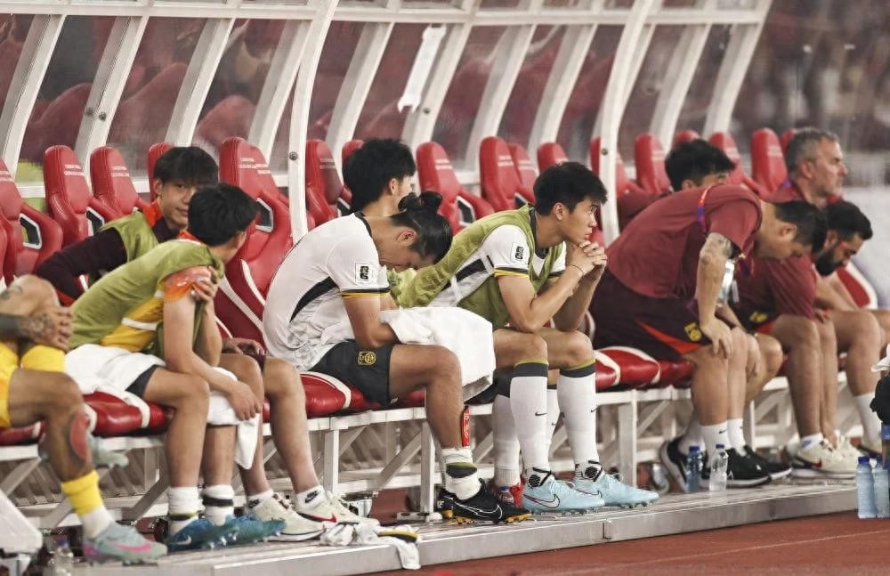 The Chinese men's football team 0-1 Indonesia missed the 2026 US-Canada-Mexico World Cup one round ahead of schedule