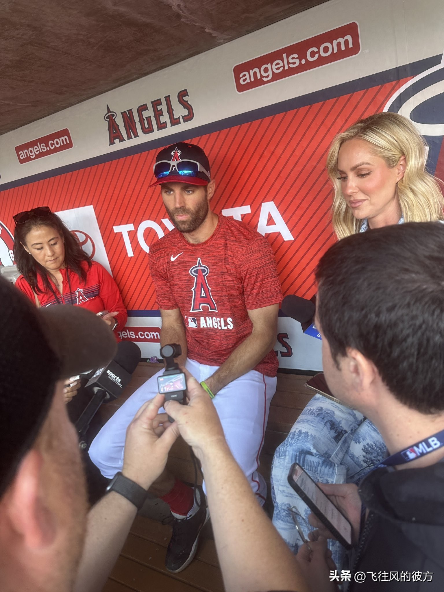 Dodgers Meritorious Tool Man Stays in Los Angeles Taylor signs with City Angels to regain his chance