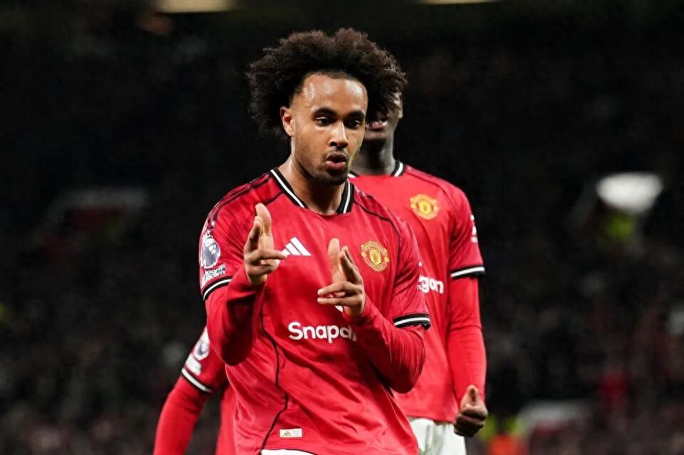 Manchester United drew 1-1, missing out on back-to-back wins! Zieler’s goal was booed, and Amrolín’s reversal backfired