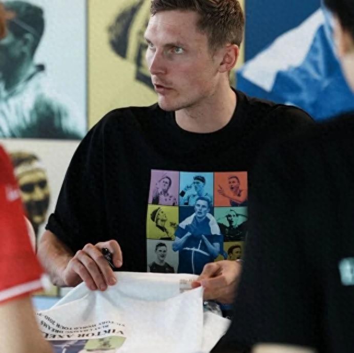The Danish king Viktor Axelsen is not on the pitch but off the pitch, and this time he is not a player, but an owner