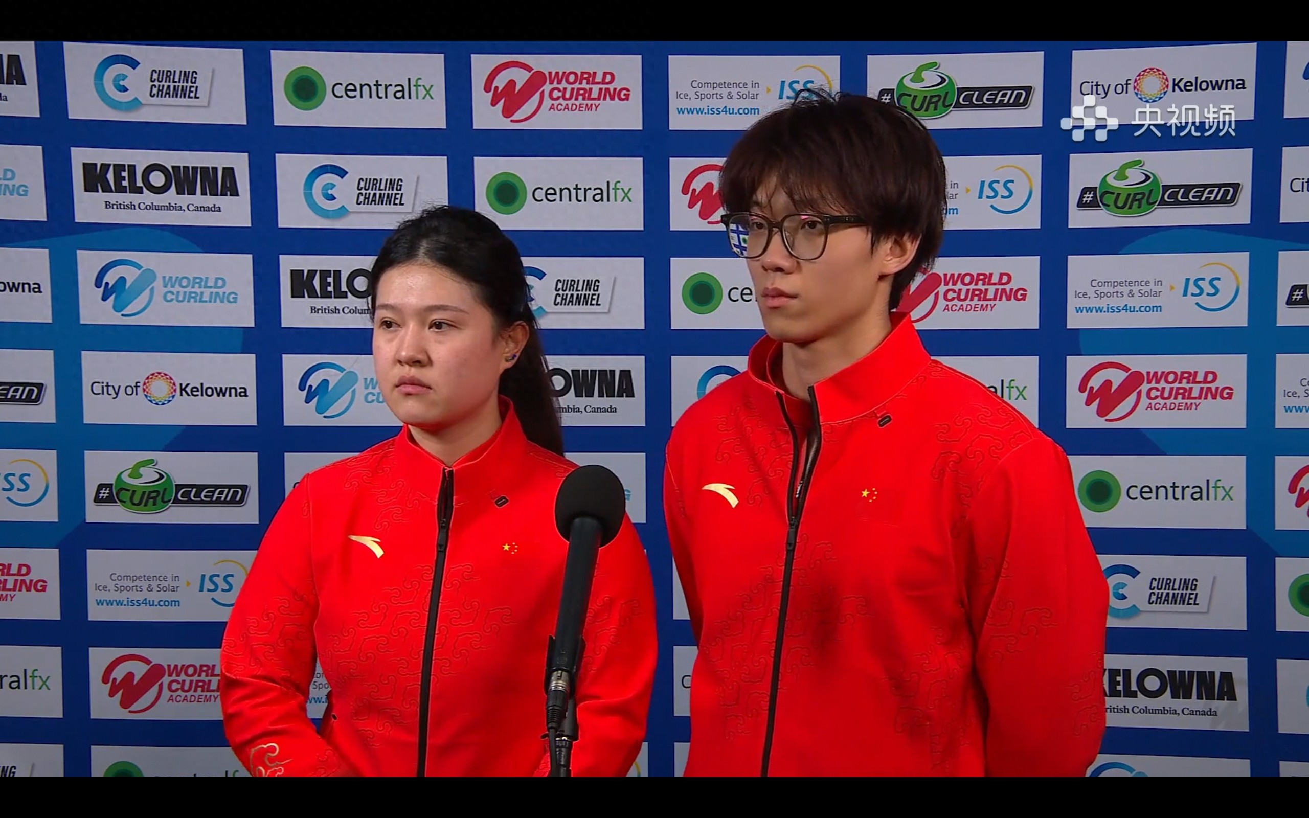 The curling Winter Olympics qualification matches are scheduled for tomorrow (12.18), with China playing two games in one day, broadcast live on CCTV-5.