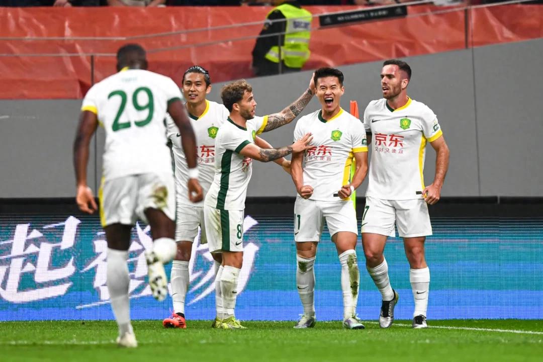 Unbeaten in 18 games across the season! Reversal of the defending champions, the night of the national security record