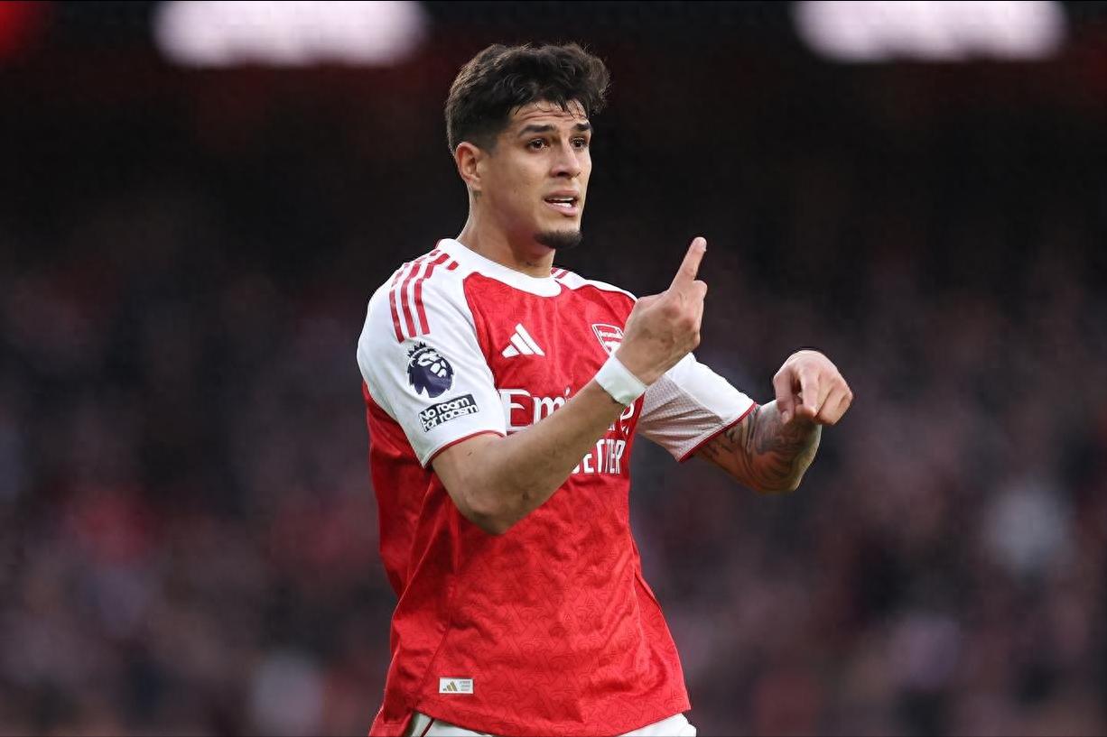 Arsenal receives positive news, set to spend £45 million to buy out Incapie this summer, valued at €50 million.