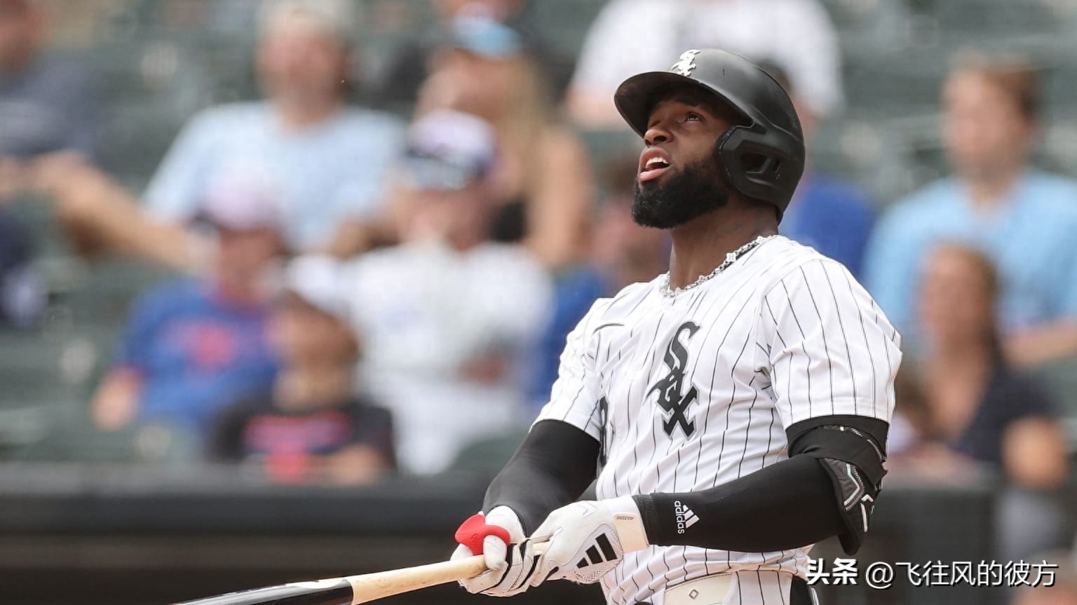 The Mets are closely monitoring the center field market, with White Sox&#39;s Luis Robert entering their considerations.