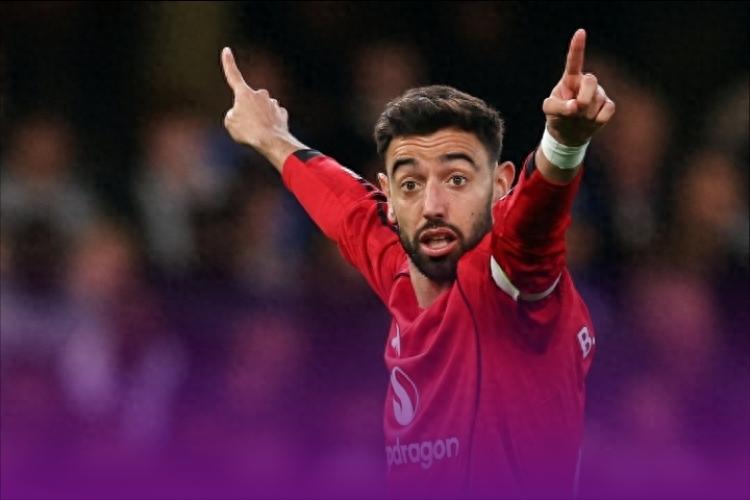 Helpless Rosinier, shots 21-4, Chelsea 0-1 Manchester United, trailing by 4 points after playing first, completely falling behind in the race for fifth place.