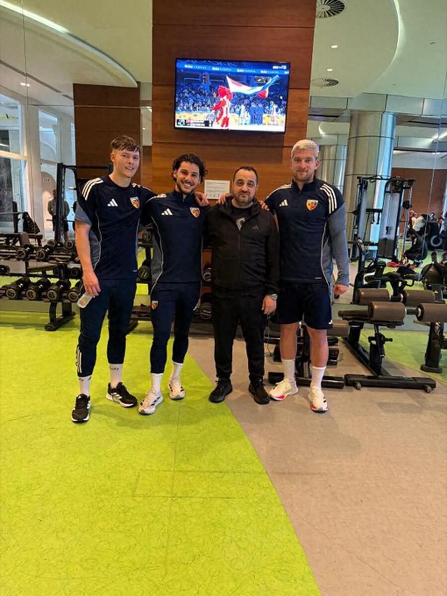 Manchester United confirms first departure in the winter transfer window! Possibly the only transfer, with two Amorebieta rejects staying put.