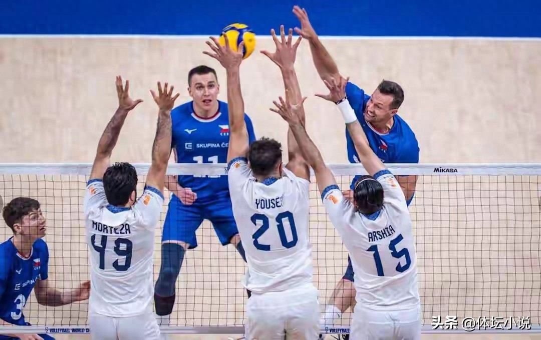 With Bulgaria&#39;s 3-2 comeback win and the USA&#39;s upset, the men&#39;s volleyball World Championship semifinalists are decided: two dark horses included.