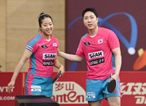 Shen Yubin reached the semifinals of the two doubles events at the 2025 World Table Tennis Championships, and won at least 2 bronze medals in a single session