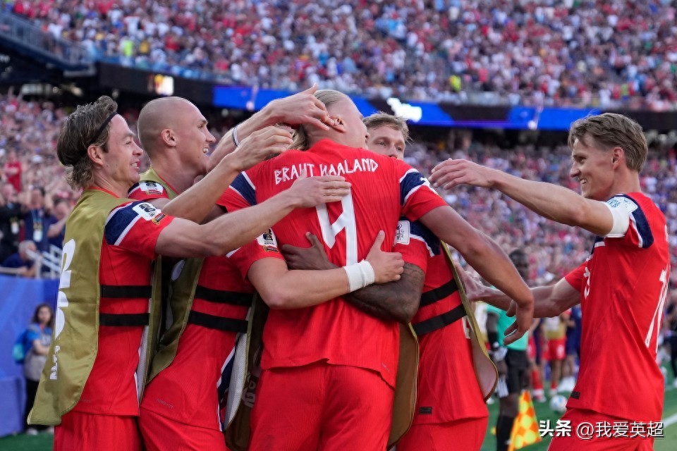 Haaland's Dream Debut! A Brace Sets Four Records, Leads Team to World Cup's Biggest Win and Overtakes France in Group Standings