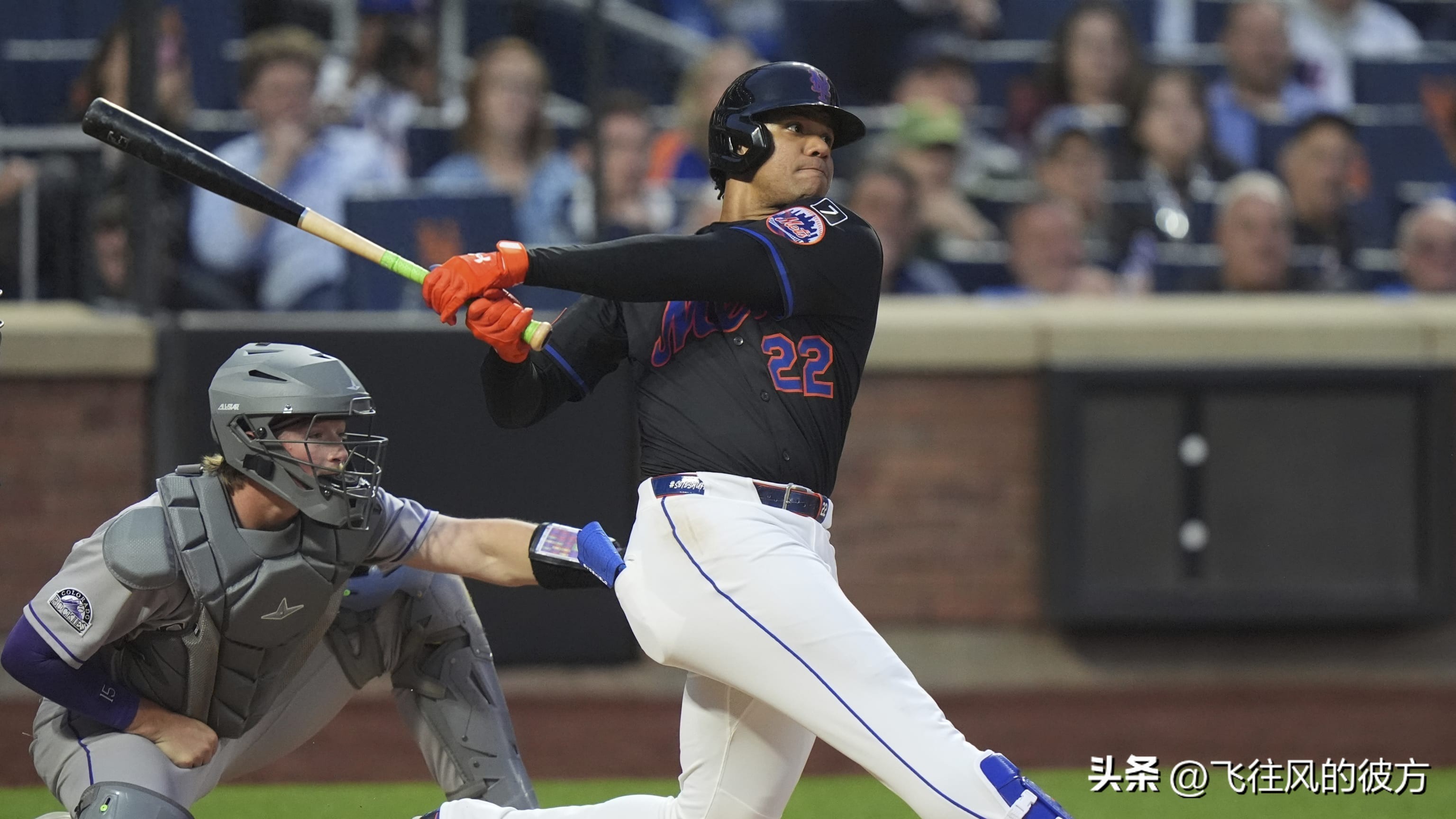 Soto's key second base hit to end the slump Lindor opened a left-right shot to help Peterson win