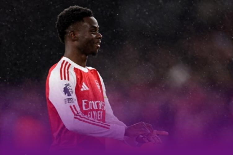 The Premier League title race changed dramatically overnight as Manchester City regained the initiative, while the relegation battle saw Wolves draw 2-2 with Arsenal.