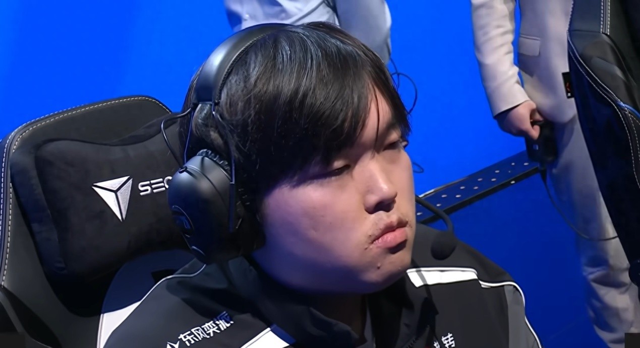 LPL has once again shown an infantile playstyle, with BLG suffering greatly from it; foreign commentators harshly criticized: trash should be eliminated.