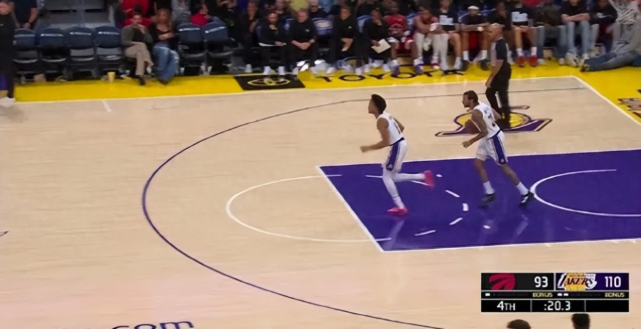 Explosive! A flawless 100% shooting accuracy! Lakers' legendary blockbuster signing