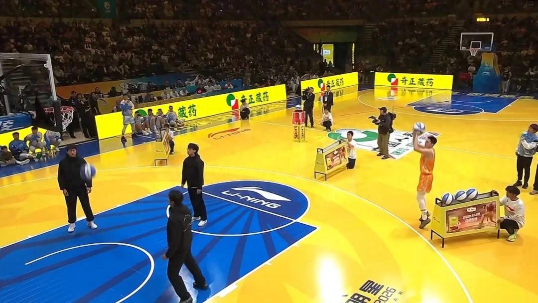 Legendary! 15 out of 13 in overtime! Hu Mingxuan wins the Three-Point Contest championship.