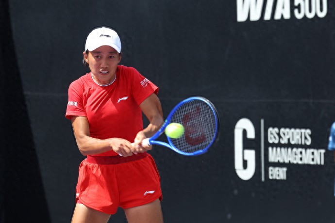 Waste of a good draw? Wang Xinyu exits in the first round of both singles and doubles!