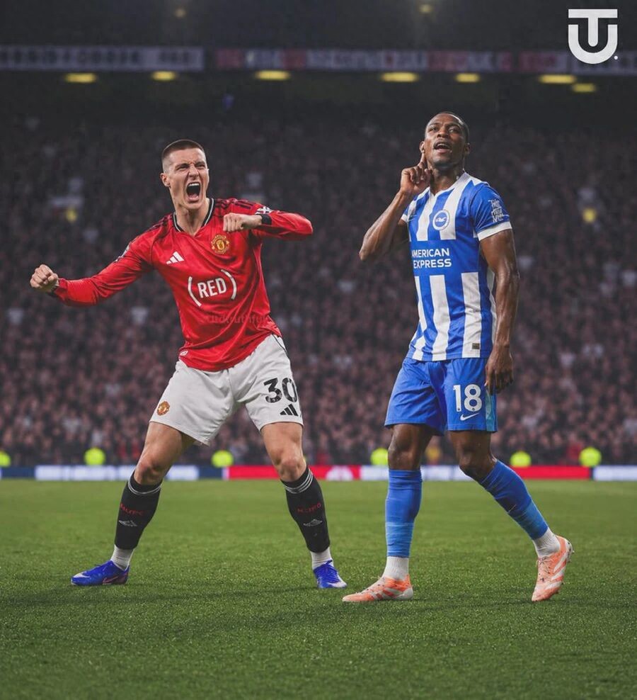 If Manchester United sells one player, they might consider bringing back Danny Welbeck, and the player has hinted he would be happy to return. However, Zirkzee does not want to leave.