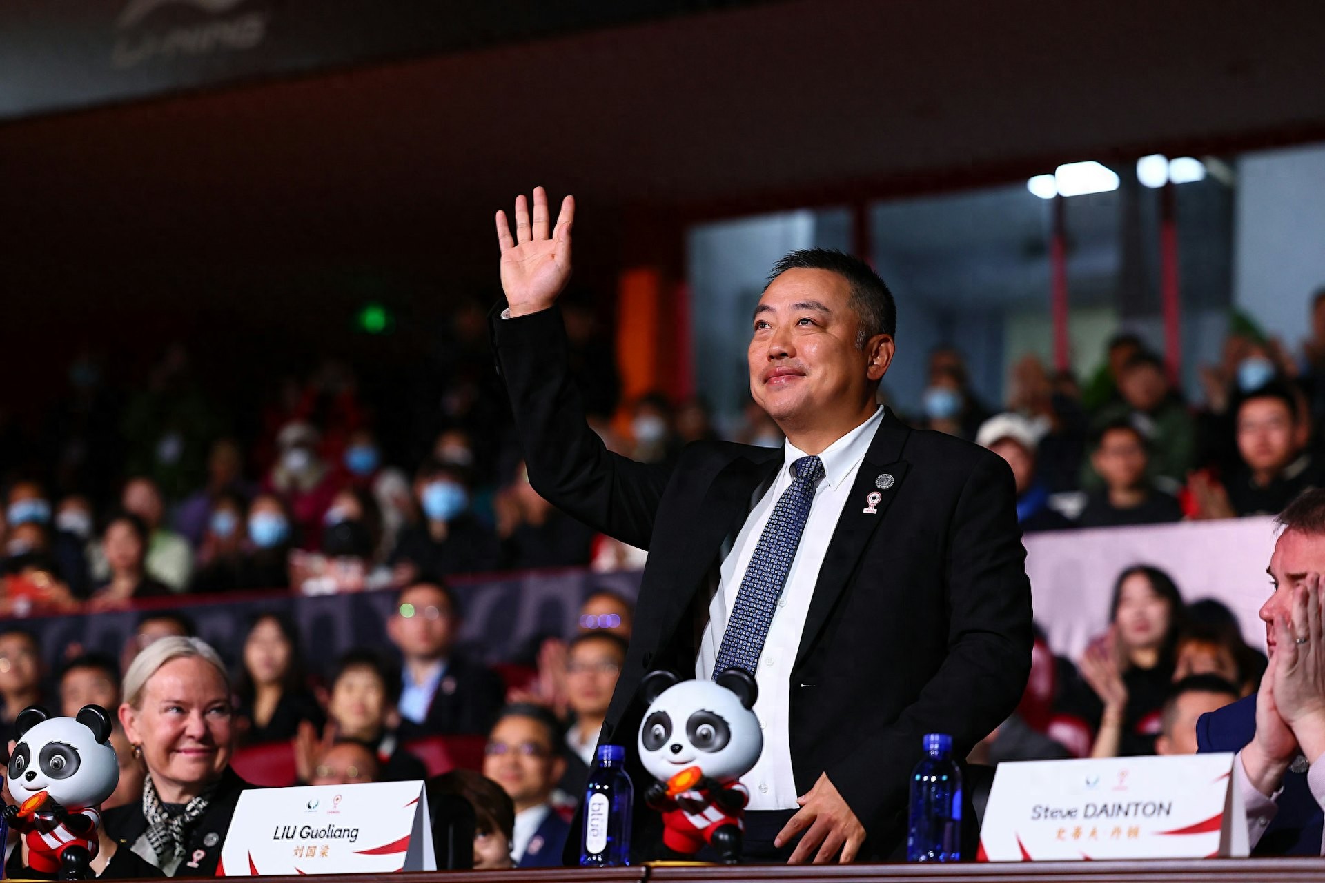 Liu Guoliang, who stepped down as chairman of the Chinese Table Tennis Association earlier, was arrested on the Internet, and it will take time for the rumors to be broken