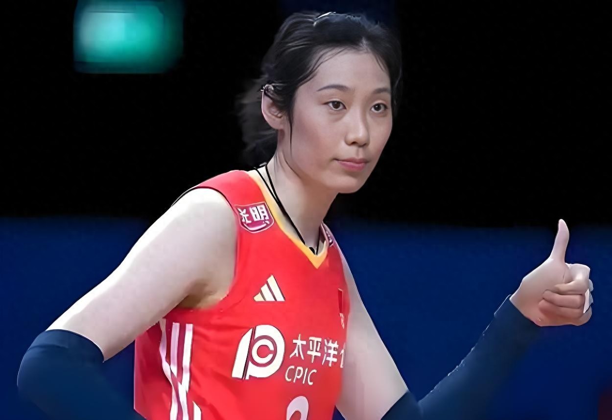 The Women's Volleyball schedule for the National Games tomorrow (11.11): Henan vs. Macau, with Zhu Ting playing, live on CCTV Video.